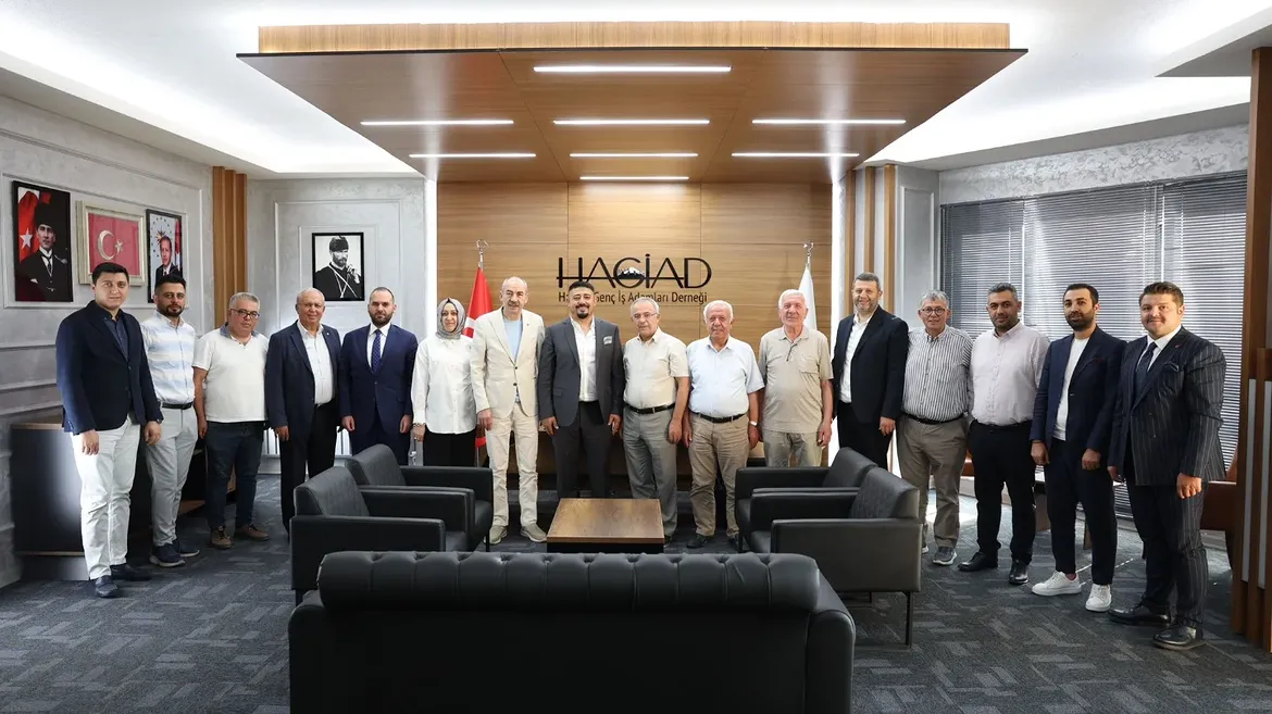 Kayseri Ticaret Odası Yönetim Kurulu Başkanı Sn. Ömer Gülsoy HAGİAD a ziyarette bulundu